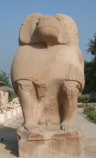 Statue de babouin, Hermopolis, cité du dieu Thot