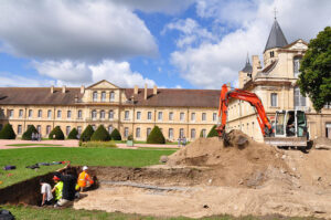 fouilles archéologique abbaye Cluny