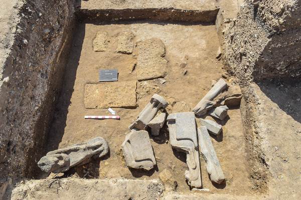 statues Sekhmet temple funéraire Amenhotep III