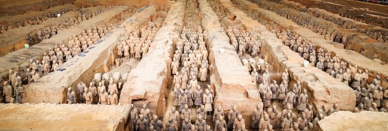 Grande découverte archéologique : l'armée de terre cuite du premier empereur de Chine.