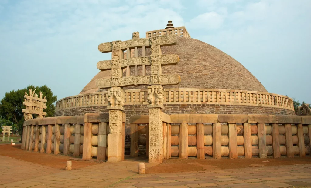 La grande stupa de Sanchi, en Inde.