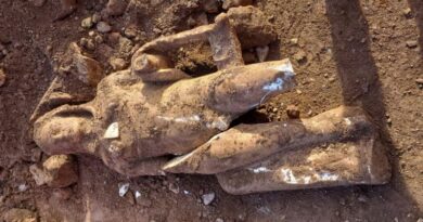 Statue du dieu Hercule de l'époque impériale retrouvée à Rome près de la Via Appia