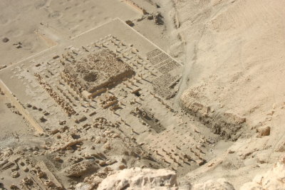 Temple funéraire de Montouhotep près de Louxor.