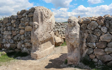 Porte des sphinx à Hattousa, capitale des Hittites