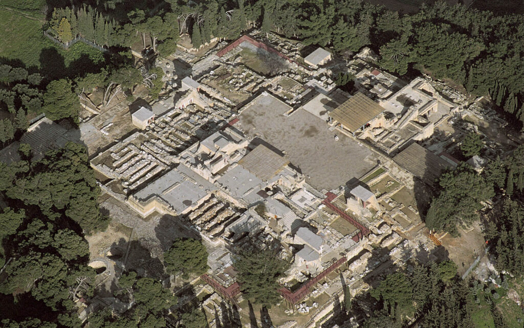 Vue aérienne du site archéologique de Cnossos, un des plus grands sites archéologiques de Crète et des Minoens