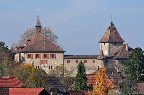Vue du château de Kyburg de nos jours