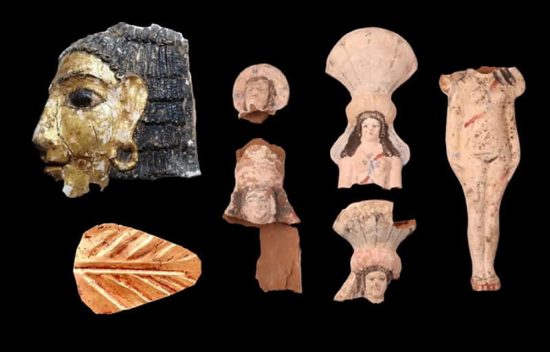 Objets découverts dans la nécropole gréco-romaine d'Oxyrhynque en Egypte