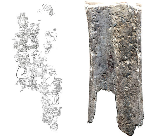 Os gravé retrouvé à Chochtikam, cité maya perdue du Guatémala