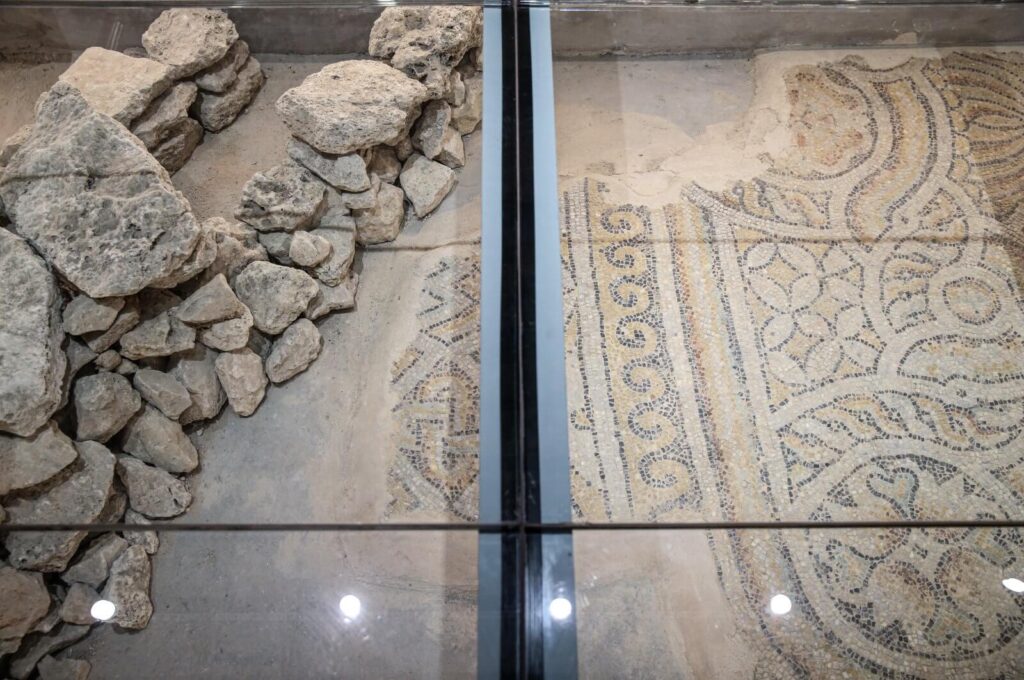 Mosaïque découverte à Zeytinburnu à Istanbul