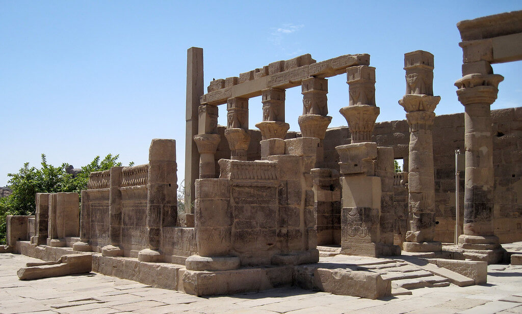 Le kiosque de Nectanébo Ier sur l'île de Philae consacrée à Isis