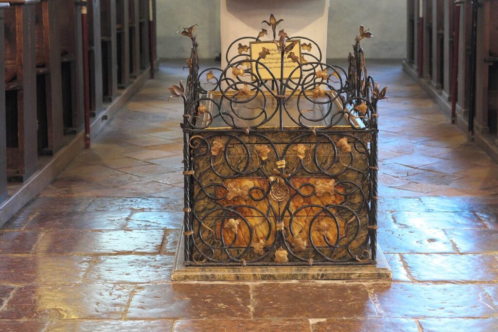 Tombe Irmengarde