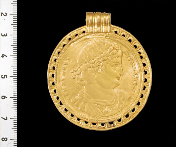 Médaille romaine en or du trésor de Vindelev au Danemark
