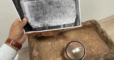 Inscription byzantine retrouvée sur l'île de Giresun en Turquie