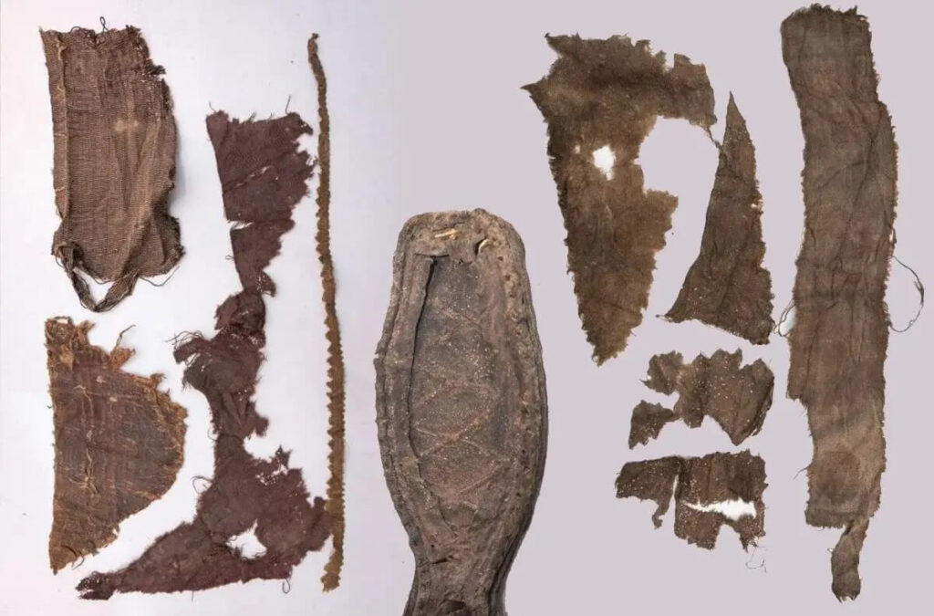 Tissus et chaussures retrouvés des XVIe et XVIIe siècles retrouvés à Torun en Pologne