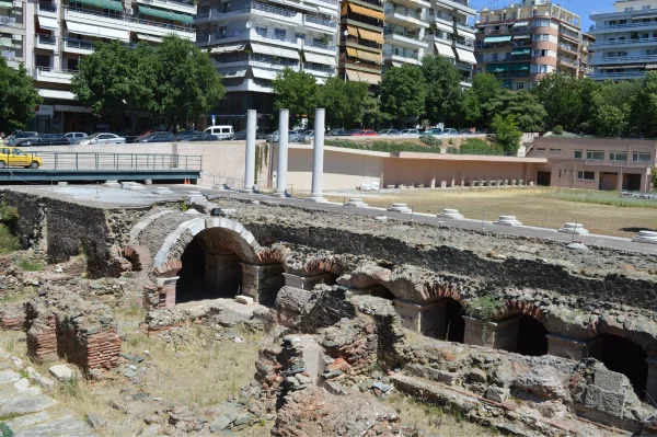 Sites et monuments archéologiques et historiques de Thessalonique, ruines du forum romain