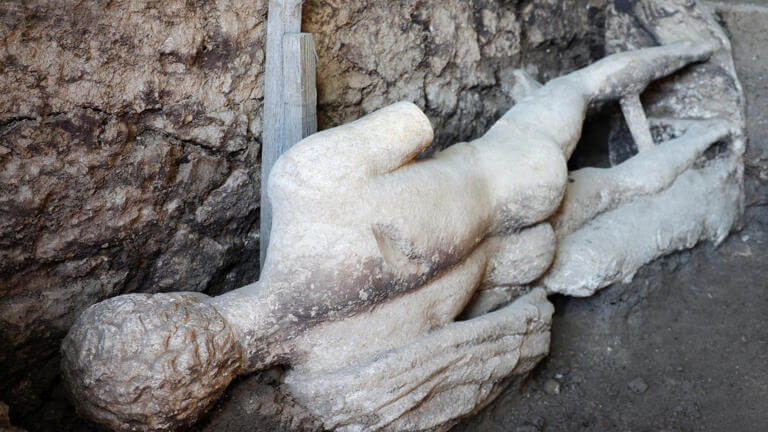 statue hermès à Héraclée Sintique en Bulgarie