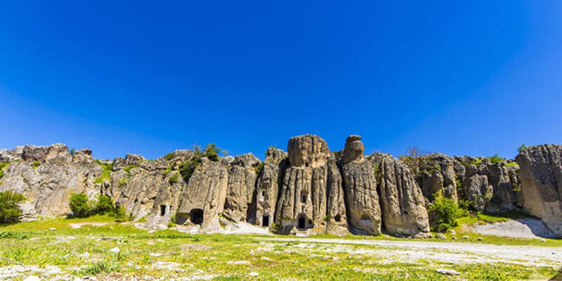 Vestiges troglodytes du site archéologique de Lystra, en Anatolie