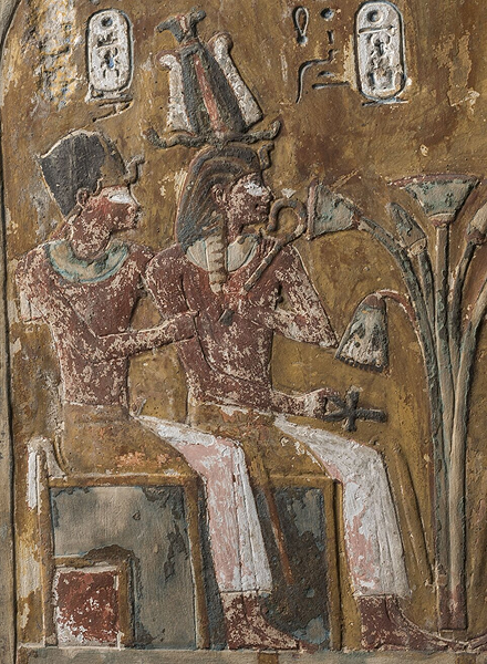 Stèle de Senefer, montrant Thoutmosis II et son père Thoutmosis Ier.