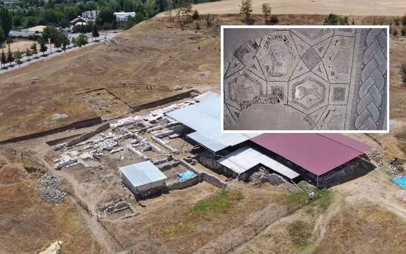 Mosaïques romaines découvertes sur le site d'une villa romaine à Pompeiopolis, en Anatolis (Turquie)
