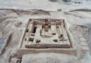Fouilles d'une plateforme rituelle sur le site archéologique de Chan Chan au Pérou